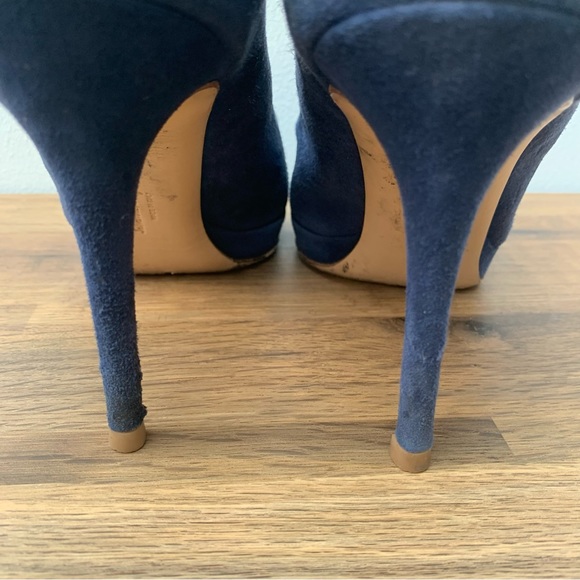 Salvatore Ferragamo Size US 10 C Blue Suede Heels Pumps Vara Bow Peep Toe Logo - Picture 7 of 11